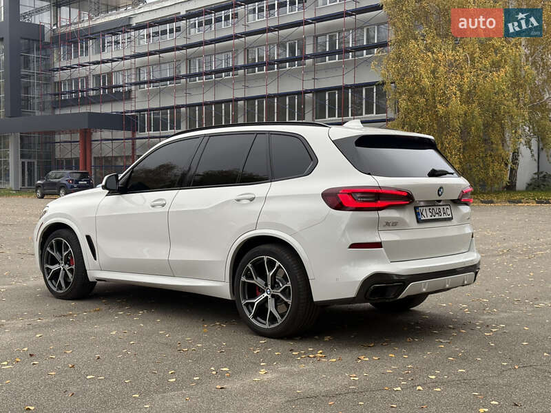 Внедорожник / Кроссовер BMW X5 2021 в Киеве