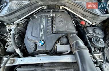 Внедорожник / Кроссовер BMW X5 2012 в 