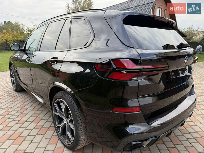 Внедорожник / Кроссовер BMW X5 2023 в Луцке