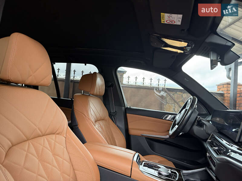 Внедорожник / Кроссовер BMW X5 2023 в Луцке