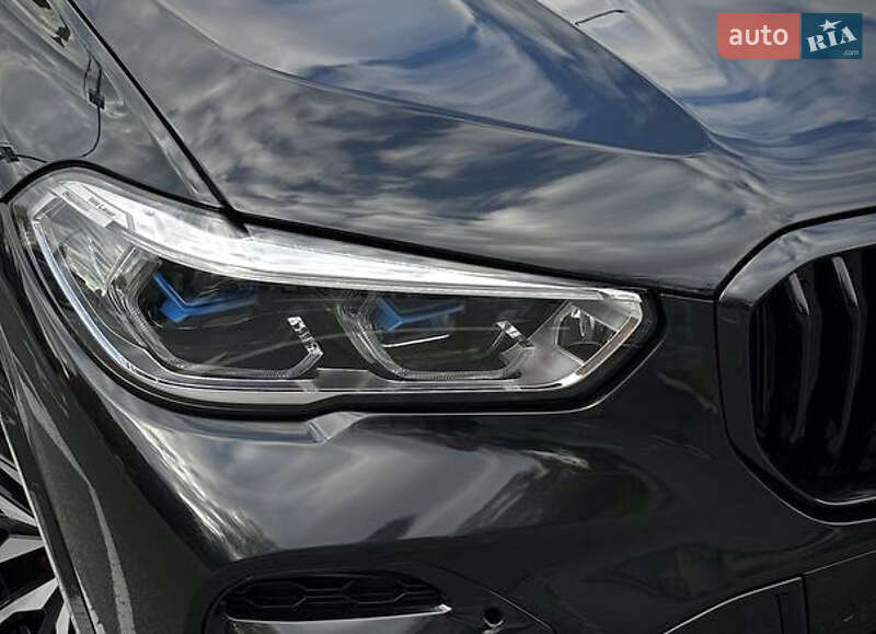 Внедорожник / Кроссовер BMW X5 2022 в Киеве