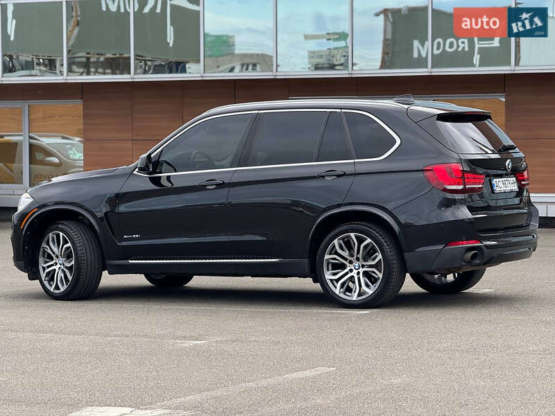 Позашляховик / Кросовер BMW X5 2015 в Луцьку