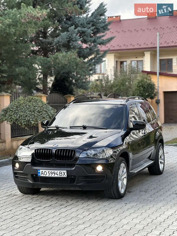 Внедорожник / Кроссовер BMW X5 2008 в Ужгороде
