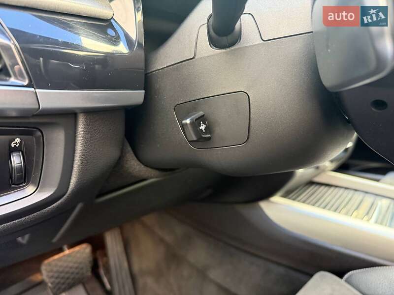 Позашляховик / Кросовер BMW X5 2013 в Києві фото 14 Позашляховик / Кросовер BMW X5 2013 в Києві