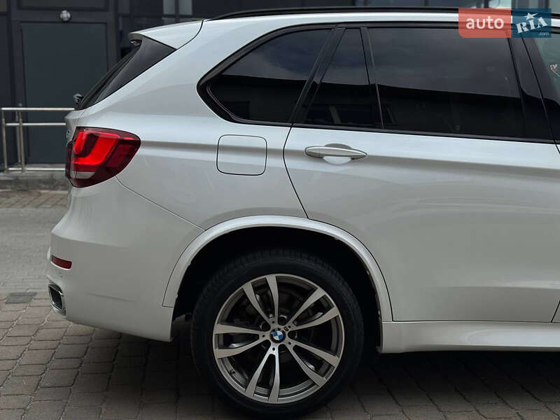 Внедорожник / Кроссовер BMW X5 2015 в Турийске