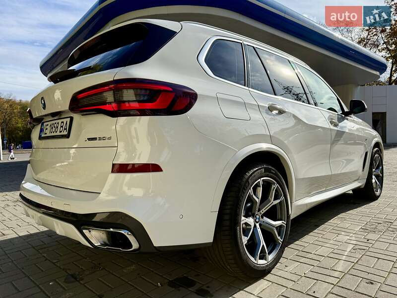 Внедорожник / Кроссовер BMW X5 2021 в Днепре