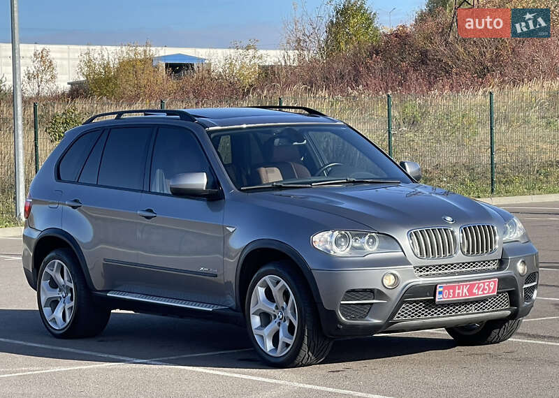 Позашляховик / Кросовер BMW X5 2012 в Рівному