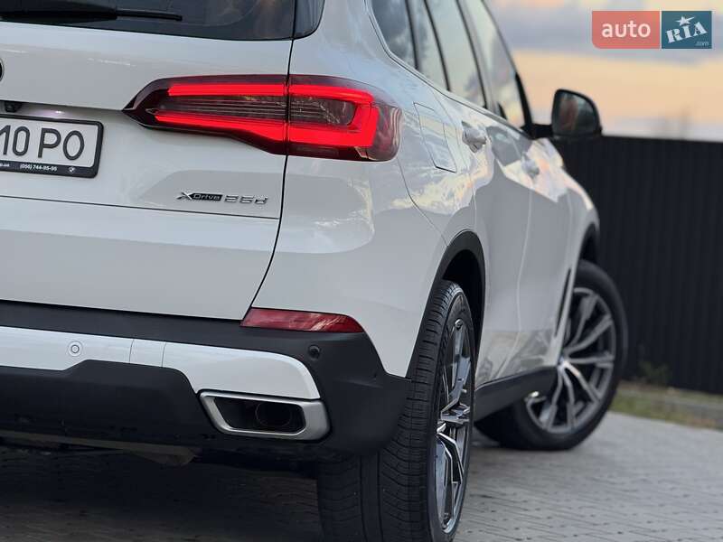 Позашляховик / Кросовер BMW X5 2021 в Стрию