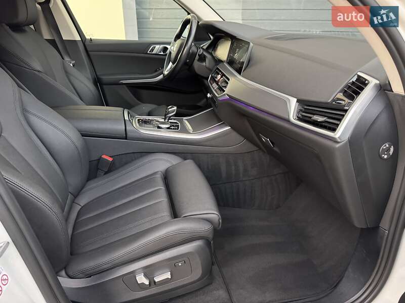 Позашляховик / Кросовер BMW X5 2021 в Стрию