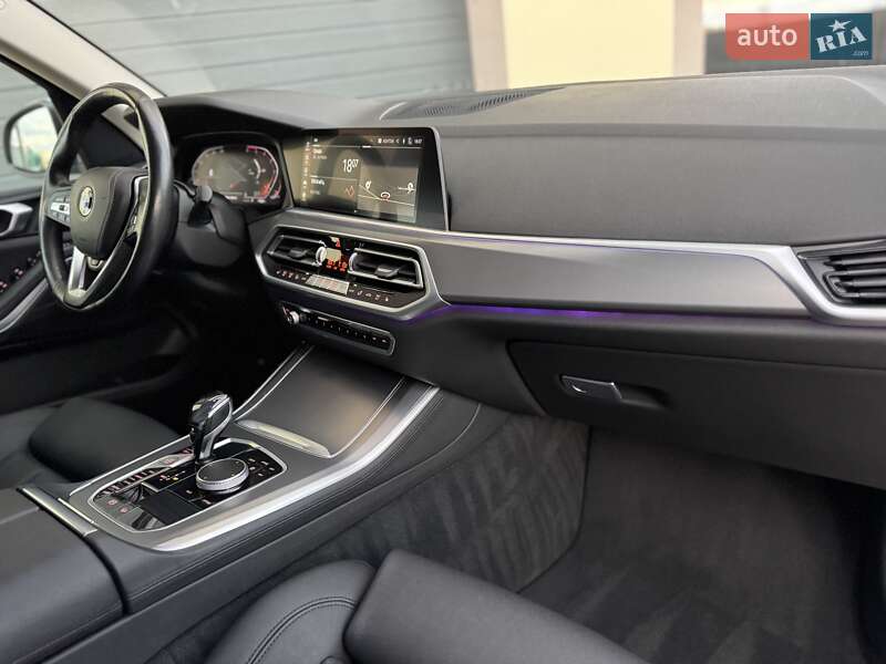 Позашляховик / Кросовер BMW X5 2021 в Стрию