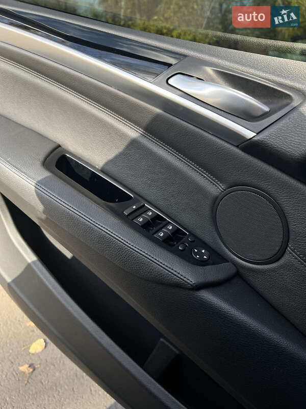 Внедорожник / Кроссовер BMW X5 2008 в Раздельной фото 29 Внедорожник / Кроссовер BMW X5 2008 в Раздельной