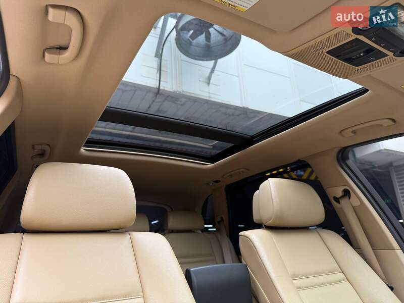 Внедорожник / Кроссовер BMW X5 2011 в Киеве