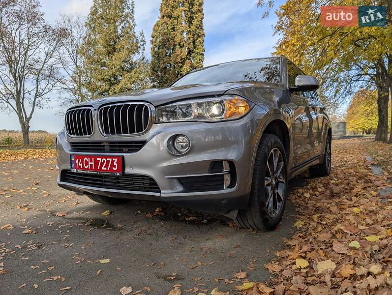 Позашляховик / Кросовер BMW X5 2017 в Луцьку