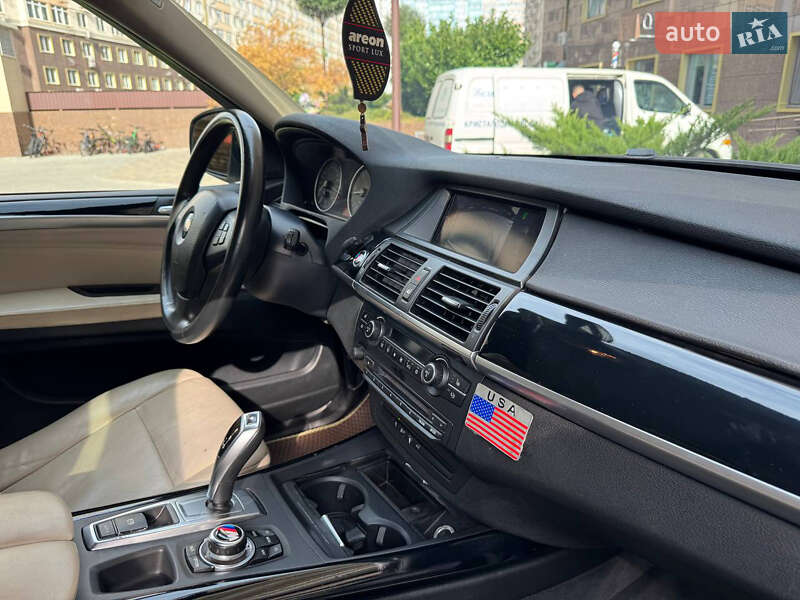 Внедорожник / Кроссовер BMW X5 2012 в Одессе