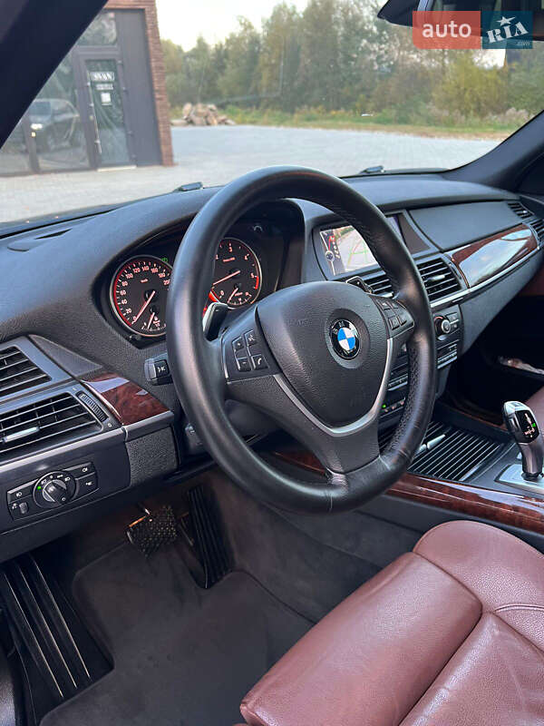 Внедорожник / Кроссовер BMW X5 2011 в Черновцах фото 32 Внедорожник / Кроссовер BMW X5 2011 в Черновцах