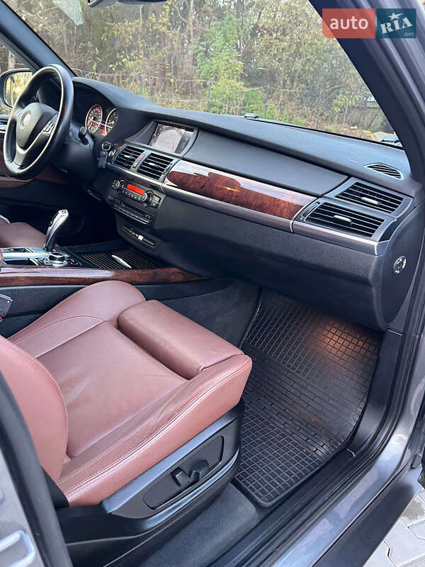 Внедорожник / Кроссовер BMW X5 2011 в Черновцах фото 35 Внедорожник / Кроссовер BMW X5 2011 в Черновцах