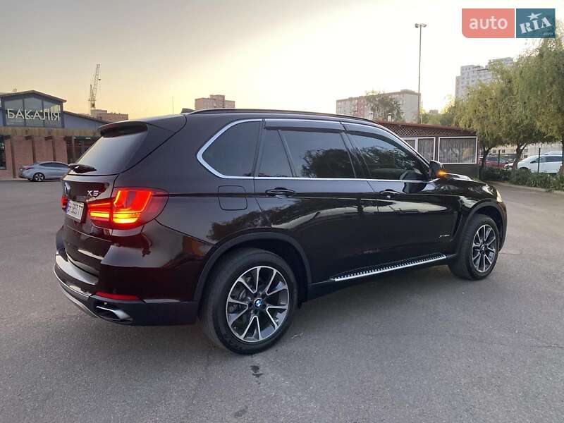 Внедорожник / Кроссовер BMW X5 2015 в Одессе