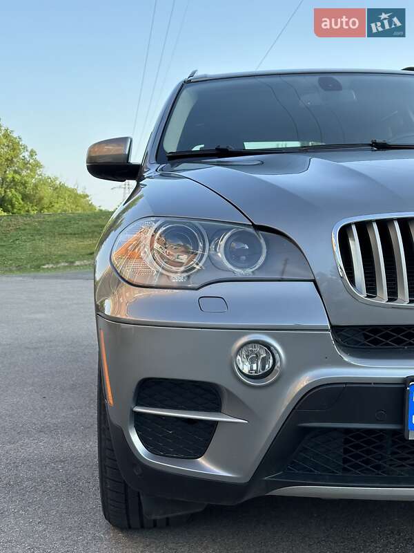 Внедорожник / Кроссовер BMW X5 2012 в Хмельнике