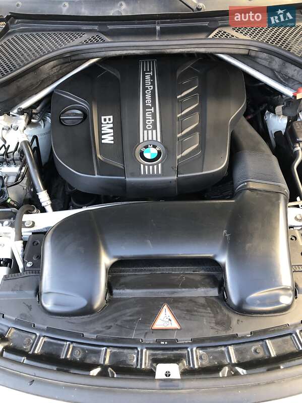 Внедорожник / Кроссовер BMW X5 2015 в Хусте