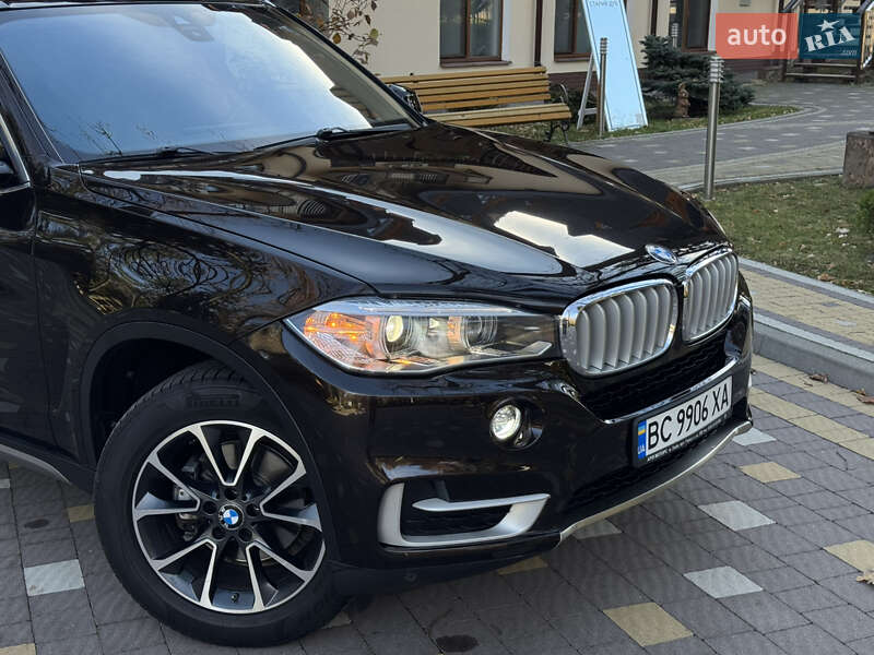 Внедорожник / Кроссовер BMW X5 2015 в Дрогобыче