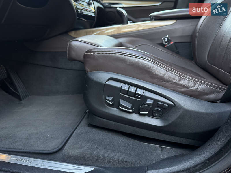 Внедорожник / Кроссовер BMW X5 2015 в Дрогобыче
