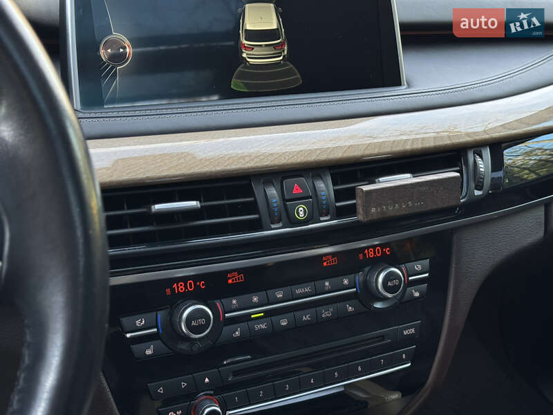 Внедорожник / Кроссовер BMW X5 2015 в Дрогобыче