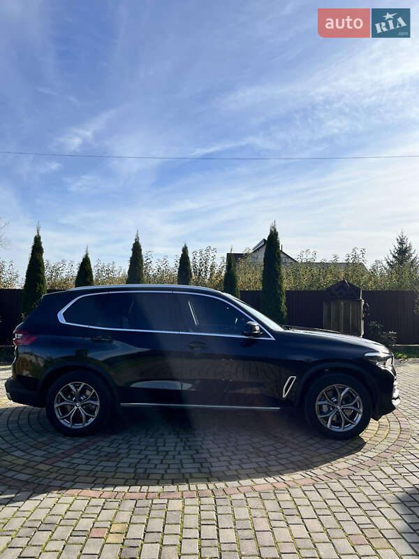 Внедорожник / Кроссовер BMW X5 2023 в Ивано-Франковске