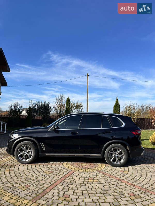 Внедорожник / Кроссовер BMW X5 2023 в Ивано-Франковске