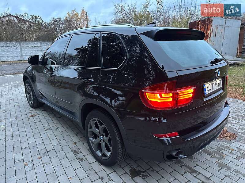 Внедорожник / Кроссовер BMW X5 2012 в Нововолынске фото 16 Внедорожник / Кроссовер BMW X5 2012 в Нововолынске