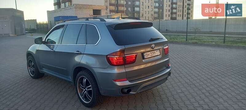 Внедорожник / Кроссовер BMW X5 2012 в Одессе