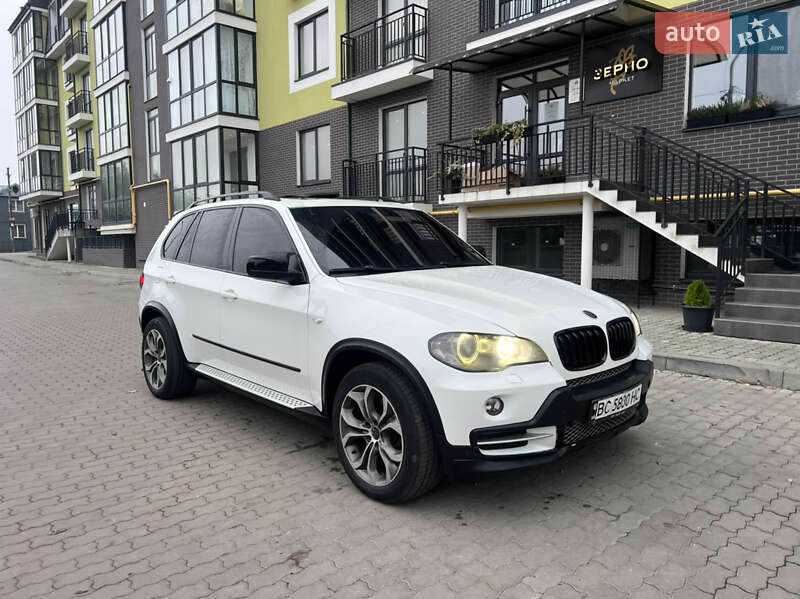 Позашляховик / Кросовер BMW X5 2009 в Жовкві