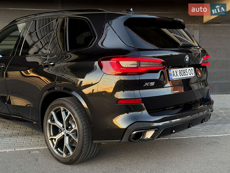 Внедорожник / Кроссовер BMW X5 2020 в Киеве