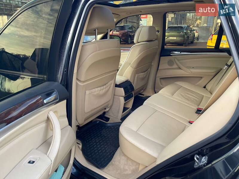 Позашляховик / Кросовер BMW X5 2011 в Києві фото 42 Позашляховик / Кросовер BMW X5 2011 в Києві