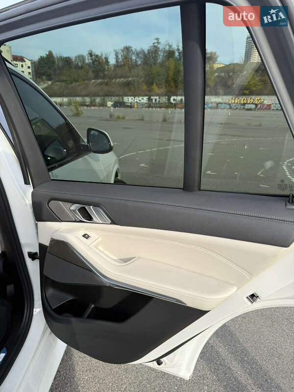 Внедорожник / Кроссовер BMW X5 2022 в Киеве фото 24 Внедорожник / Кроссовер BMW X5 2022 в Киеве