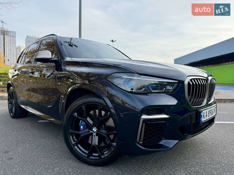 Внедорожник / Кроссовер BMW X5 2022 в Киеве