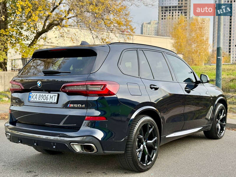 Внедорожник / Кроссовер BMW X5 2022 в Киеве