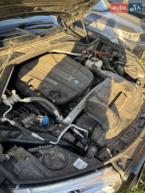 Внедорожник / Кроссовер BMW X5 2018 в Черновцах