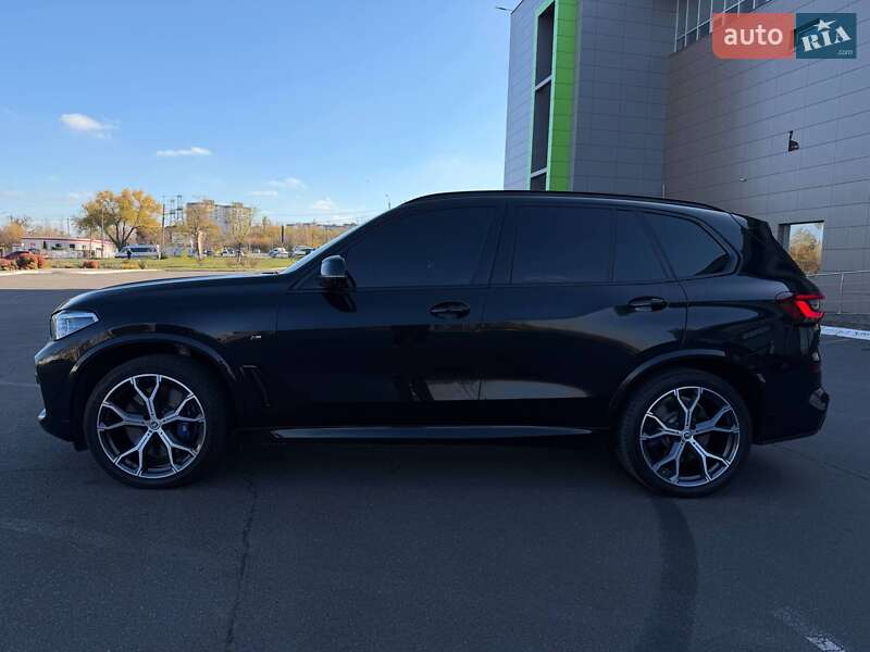 Позашляховик / Кросовер BMW X5 2021 в Кривому Розі