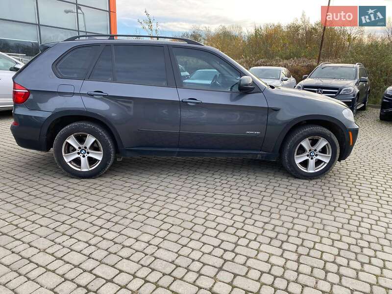 Позашляховик / Кросовер BMW X5 2012 в Львові