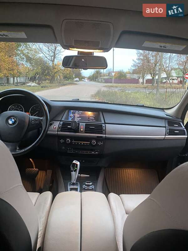 Внедорожник / Кроссовер BMW X5 2012 в Чернигове фото 23 Внедорожник / Кроссовер BMW X5 2012 в Чернигове