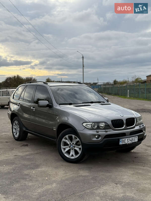 Внедорожник / Кроссовер BMW X5 2004 в Вознесенске