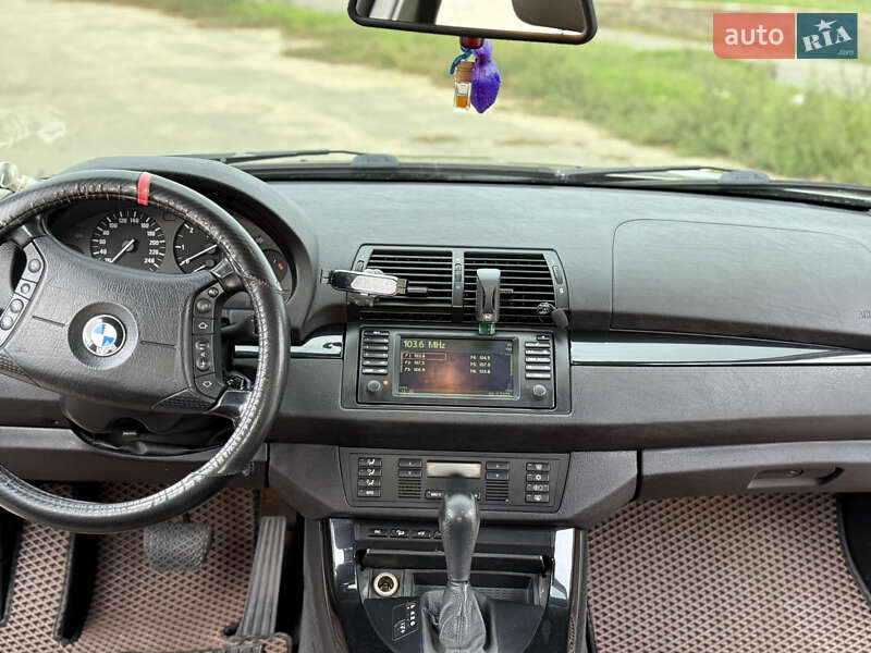 Внедорожник / Кроссовер BMW X5 2004 в Вознесенске