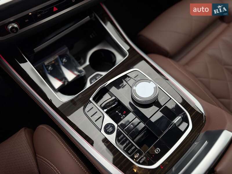 Внедорожник / Кроссовер BMW X5 2023 в Киеве