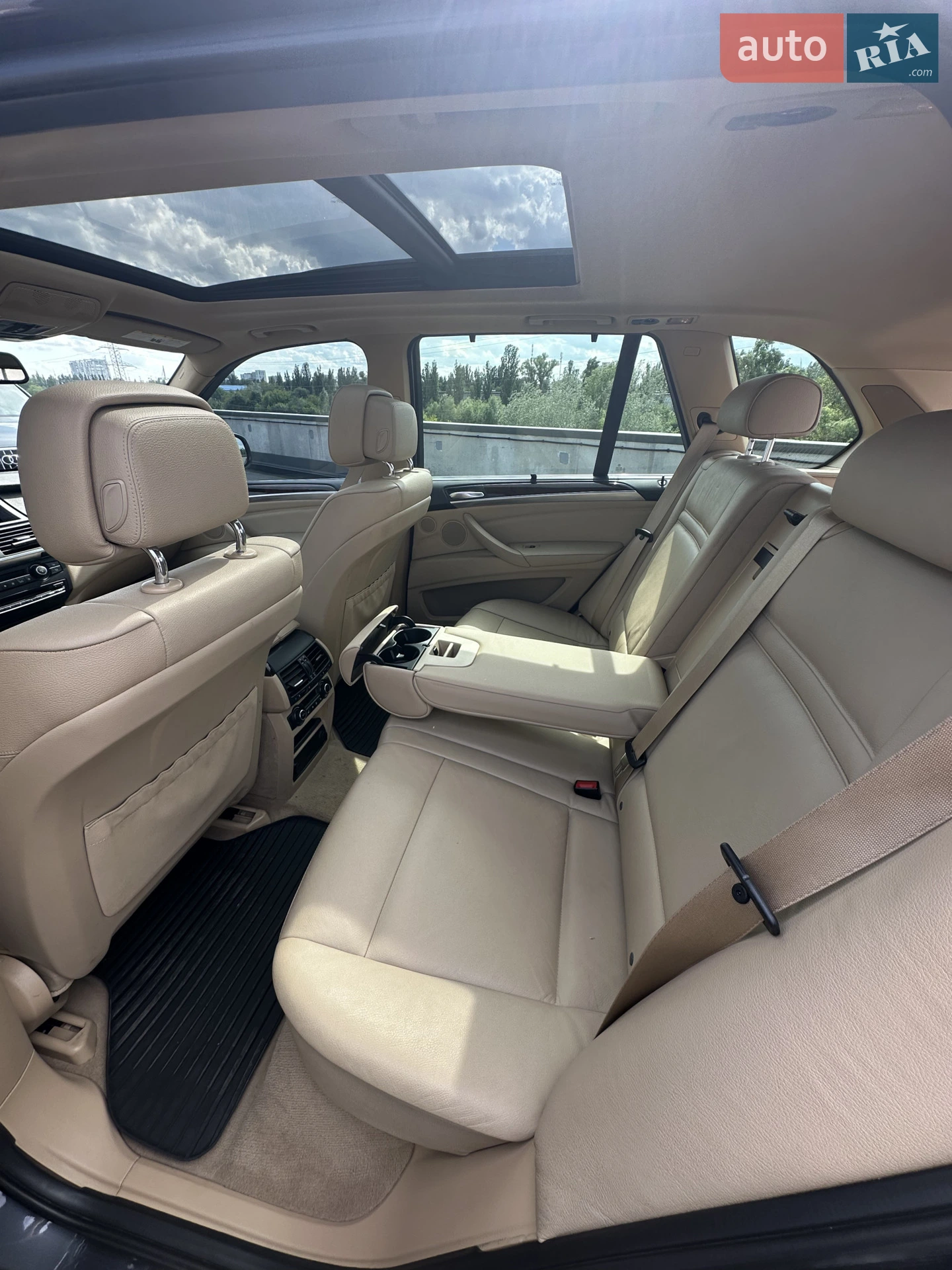 2012 BMW X5 - мініатюра 31