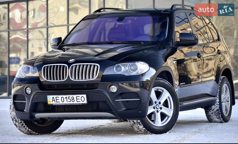 Внедорожник / Кроссовер BMW X5 2011 в Николаеве