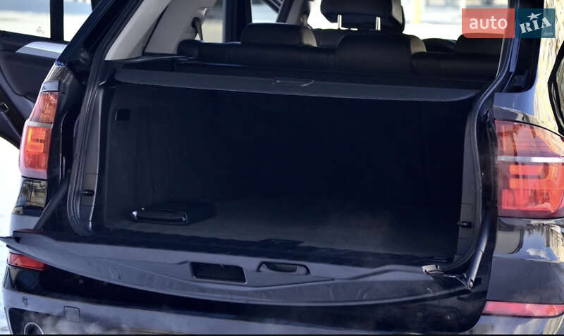 Внедорожник / Кроссовер BMW X5 2011 в Николаеве