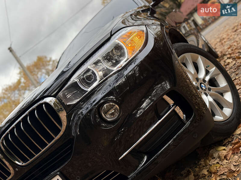 Внедорожник / Кроссовер BMW X5 2015 в Дрогобыче