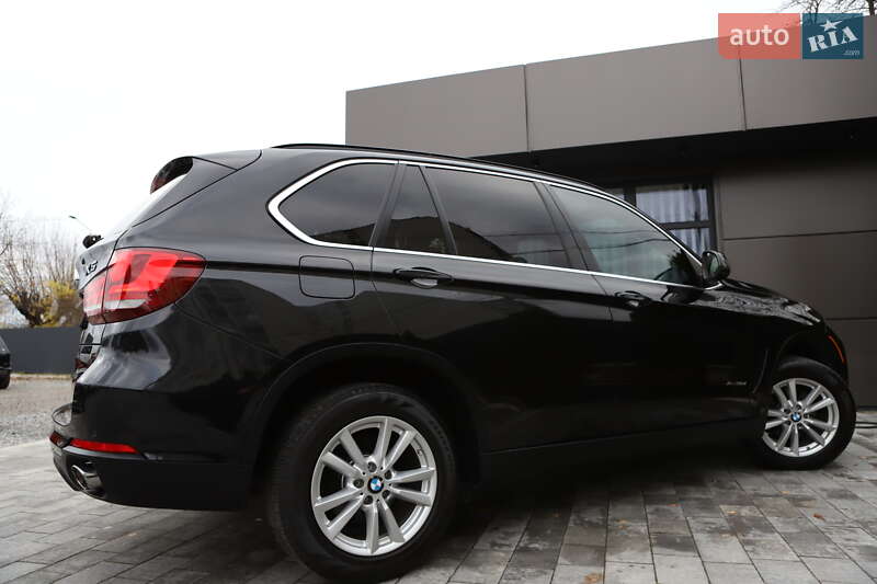 Внедорожник / Кроссовер BMW X5 2016 в Дрогобыче