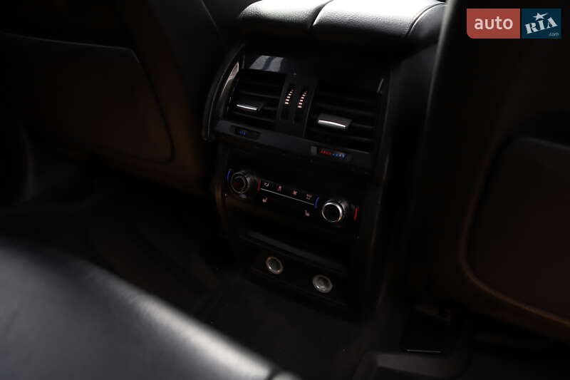 Внедорожник / Кроссовер BMW X5 2016 в Дрогобыче