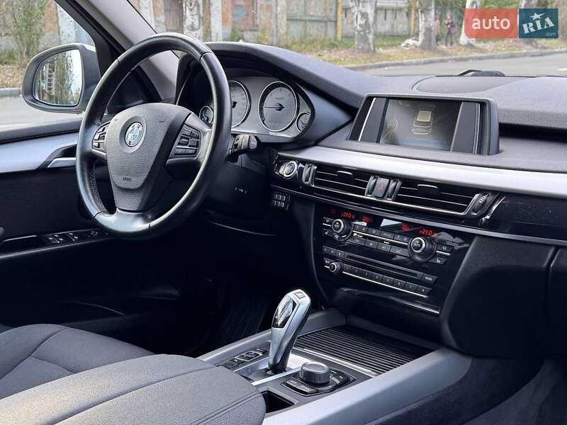 Внедорожник / Кроссовер BMW X5 2015 в Запорожье